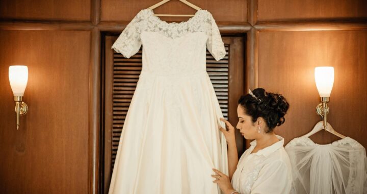 Basque Waist Wedding Dress: 2026 Trends & Guide